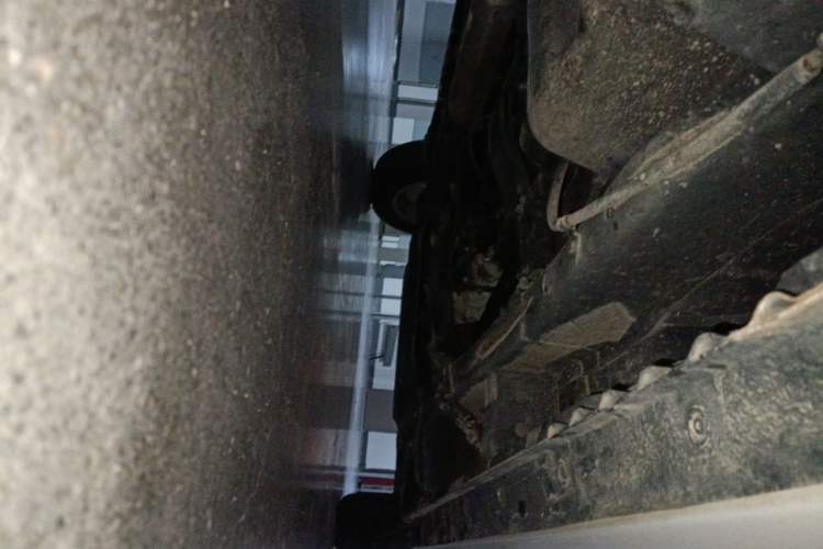 Used Wuling Hongguang 2021 1.5L S Standard Version LAR Chassis Rear Right