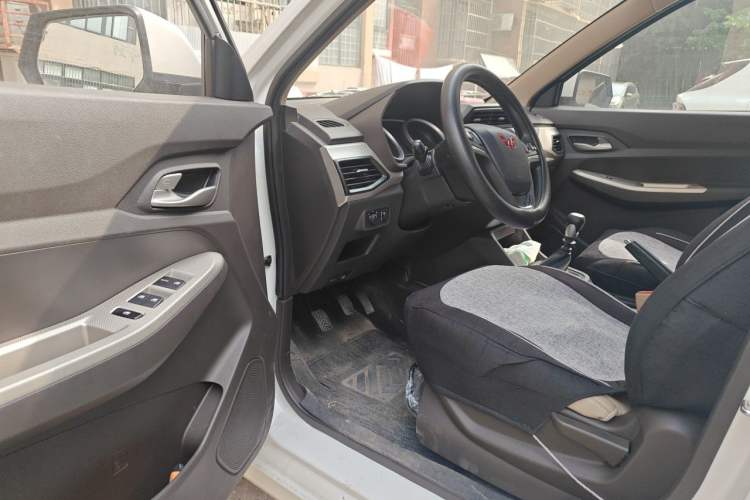 Used Wuling Hongguang 2021 1.5L S Comfort Edition LAR Driver Seat