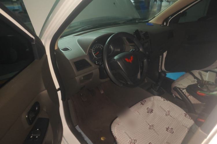 Used Wuling Hongguang 2021 1.5L S Base Version LAR Driver Seat