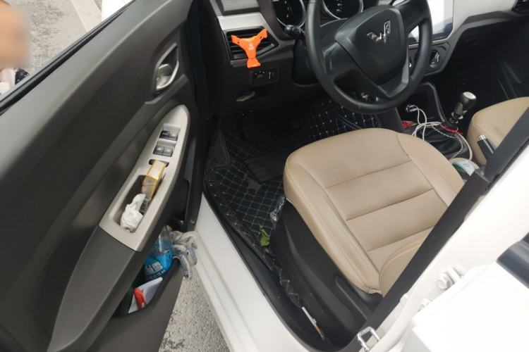 Used Wuling Hongguang 2021 1.5L S Comfort Edition LAR Driver Seat