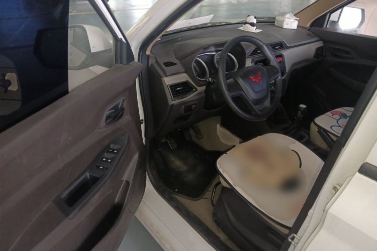 Used Wuling Hongguang 2021 1.5L Revised S Standard Version with Electric Power Steering LAR Driver Seat