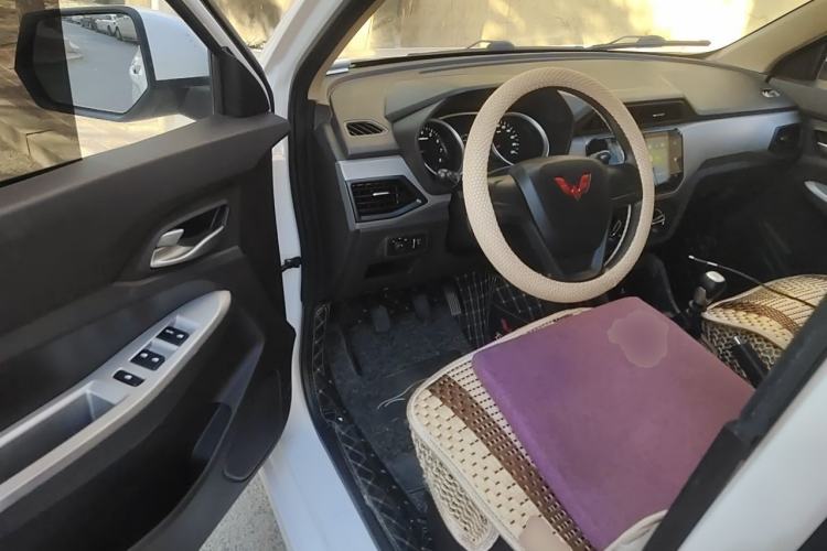 Used Wuling Hongguang 2021 1.5L Facelift S Comfort Version Hydraulic Power Steering LAR Driver Seat