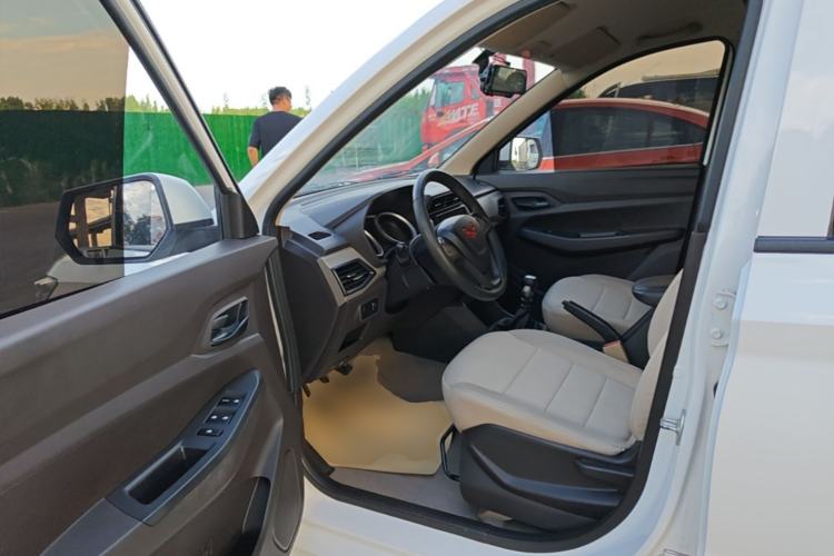 Used Wuling Hongguang 2021 1.5L Revised S Standard Version with Electric Power Steering LAR Driver Seat