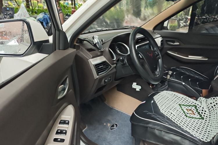 Used Wuling Hongguang 2021 1.5L Facelift S Comfort Version Hydraulic Power Steering LAR Driver Seat