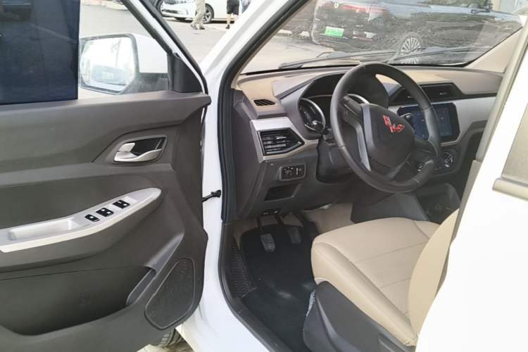 Used Wuling Hongguang 2021 1.5L Facelift S Comfort Version Hydraulic Power Steering LAR Driver Seat