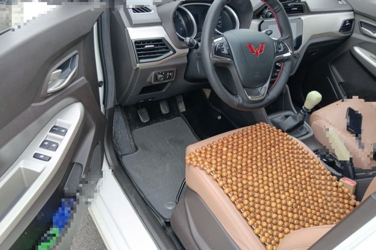 Used Wuling Hongguang 2021 1.5L Facelifted S Comfort Version with Electric Power Steering LAR Driver Seat
