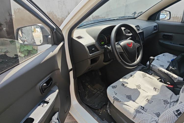 Used Wuling Hongguang 2021 1.5L S Base Version LAR Driver Seat