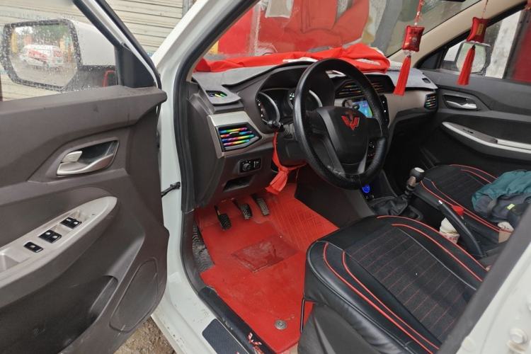 Used Wuling Hongguang 2021 1.5L Facelifted S Comfort Version with Electric Power Steering LAR Driver Seat