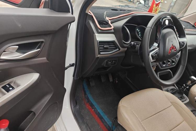 Used Wuling Hongguang 2021 1.5L Facelifted S Comfort Version with Electric Power Steering LAR Driver Seat