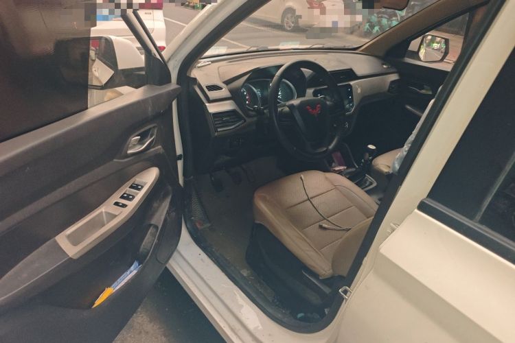 Used Wuling Hongguang 2021 1.5L Facelifted S Comfort Version with Electric Power Steering LAR Driver Seat