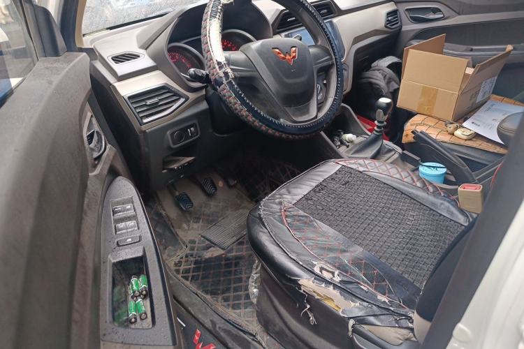 Used Wuling Hongguang 2021 1.5L Revised S Standard Version with Electric Power Steering LAR Driver Seat