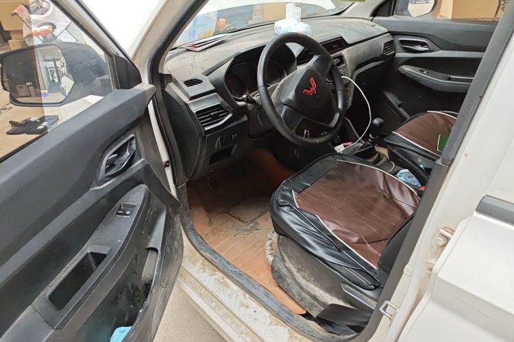 Used Wuling Hongguang 2021 1.5L Revised S Base Version with Electric Power Steering LAR Driver Seat
