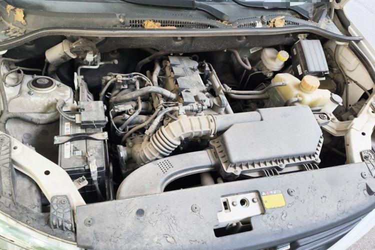 Used Wuling Hongguang 2021 1.5L Revised S Base Version with Electric Power Steering LAR Engine Bay