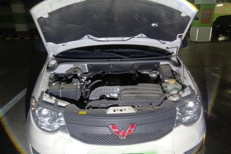 Used Wuling Hongguang 2021 1.5L Revised S Base Version with Electric Power Steering LAR Engine Bay