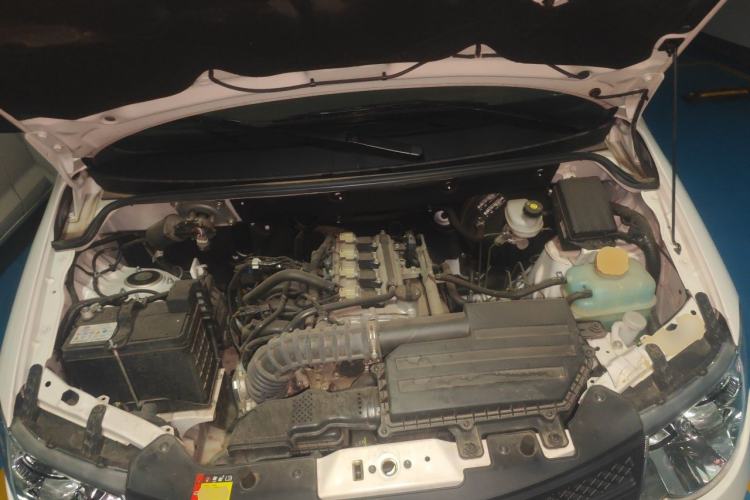 Used Wuling Hongguang 2021 1.5L S Base Version LAR Engine Bay