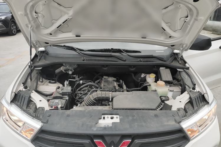Used Wuling Hongguang 2021 1.5L Revised S Base Version with Electric Power Steering LAR Engine Bay