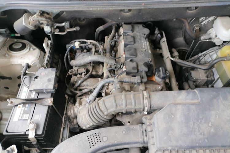 Used Wuling Hongguang 2021 1.5L Revised S Standard Version Hydraulic-Power-Assisted LAR Engine Bay