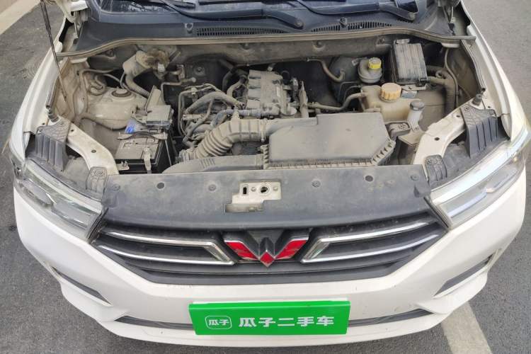 Used Wuling Hongguang 2021 1.5L S Comfort Edition LAR Engine Bay