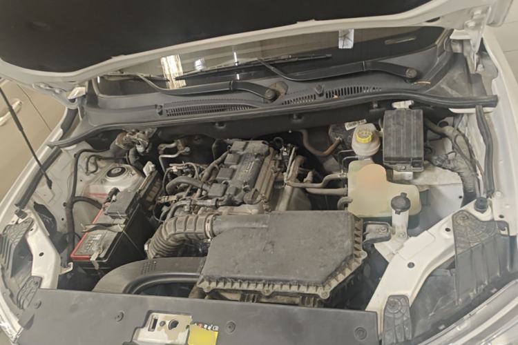 Used Wuling Hongguang 2021 1.5L Facelifted S Comfort Version with Electric Power Steering LAR Engine Bay