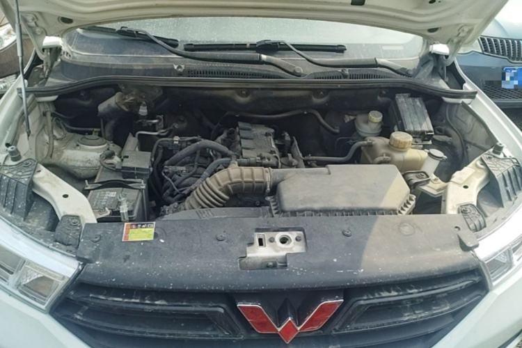 Used Wuling Hongguang 2021 1.5L S Base Version LAR Engine Bay