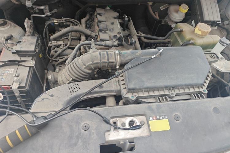 Used Wuling Hongguang 2021 1.5L S Comfort Edition LAR Engine Bay