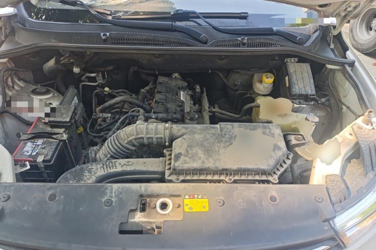Used Wuling Hongguang 2021 1.5L S Standard Version LAR Engine Bay