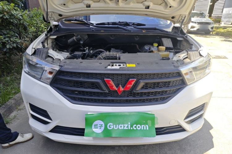 Used Wuling Hongguang 2021 1.5L Revised S Base Version Hydraulic Power Steering LAR Engine Bay