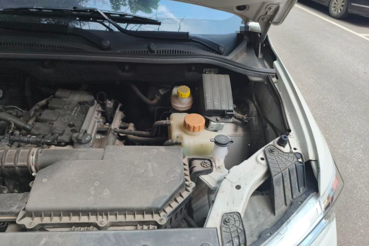 Used Wuling Hongguang 2021 1.5L Revised S Standard Version with Electric Power Steering LAR Engine Bay Left