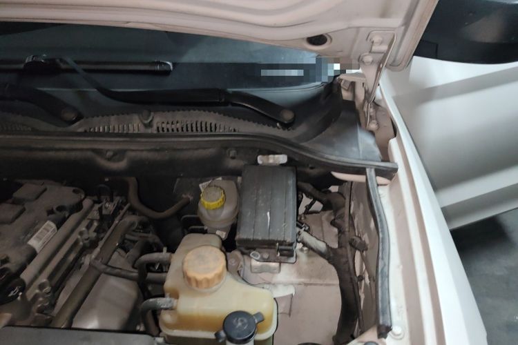 Used Wuling Hongguang 2021 1.5L Restyled S Basic Window-Sealed Car with Electric Power Steering LAR Engine Bay Left