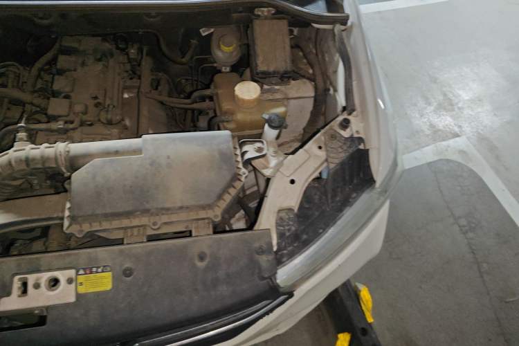 Used Wuling Hongguang 2021 1.5L S Comfort Edition LAR Engine Bay Left