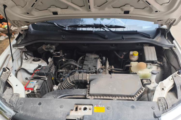 Used Wuling Hongguang 2021 1.5L Revised S Standard Version with Electric Power Steering LAR Engine Bay