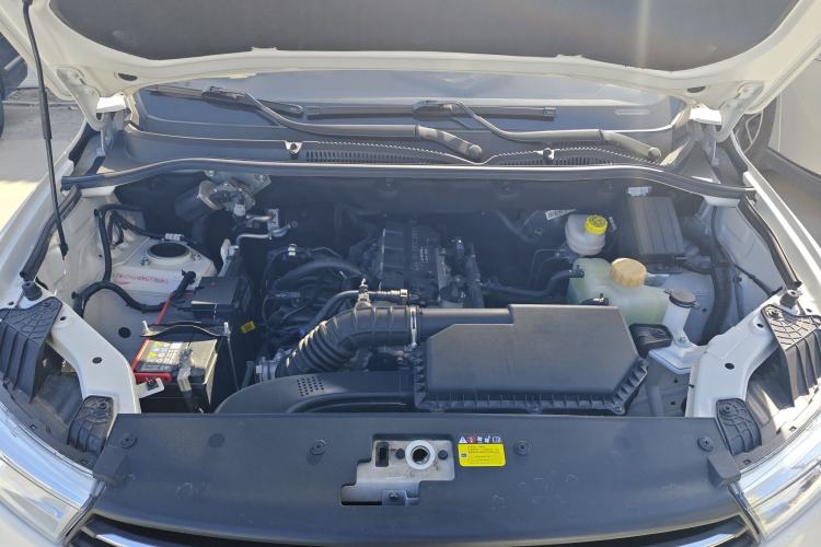 Used Wuling Hongguang 2021 1.5L Facelifted S Comfort Version with Electric Power Steering LAR Engine Bay