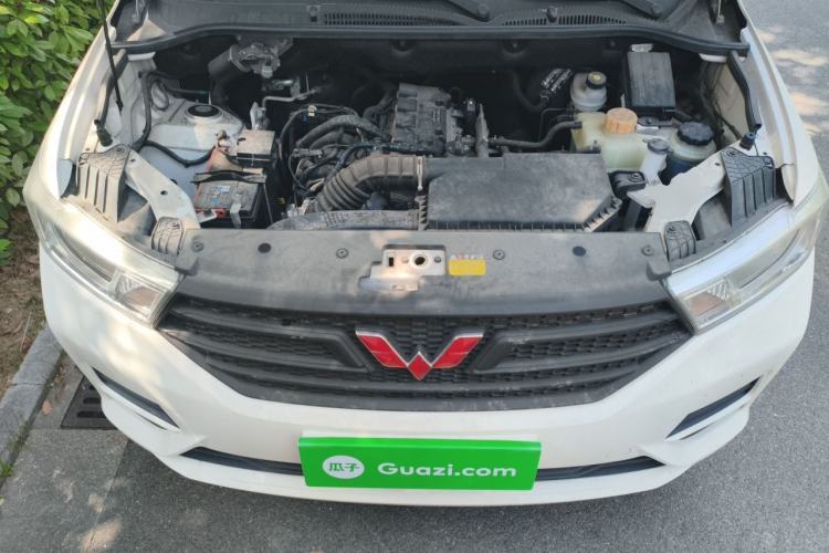 Used Wuling Hongguang 2021 1.5L S Base Version LAR Engine Bay