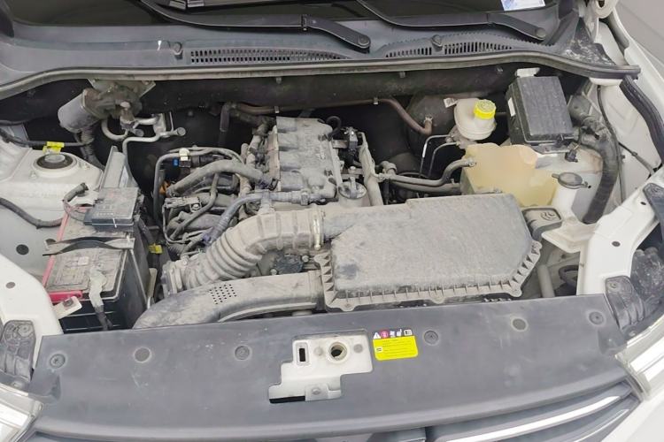 Used Wuling Hongguang 2021 1.5L Facelifted S Comfort Version with Electric Power Steering LAR Engine Bay