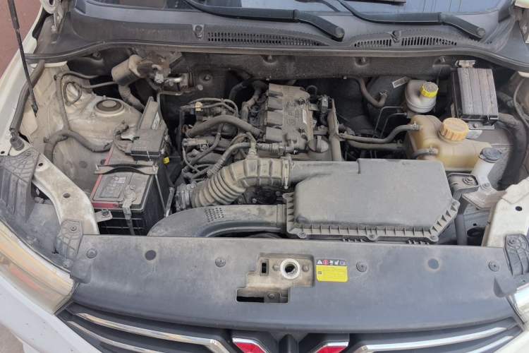 Used Wuling Hongguang 2021 1.5L S Comfort Edition LAR Engine Bay Right