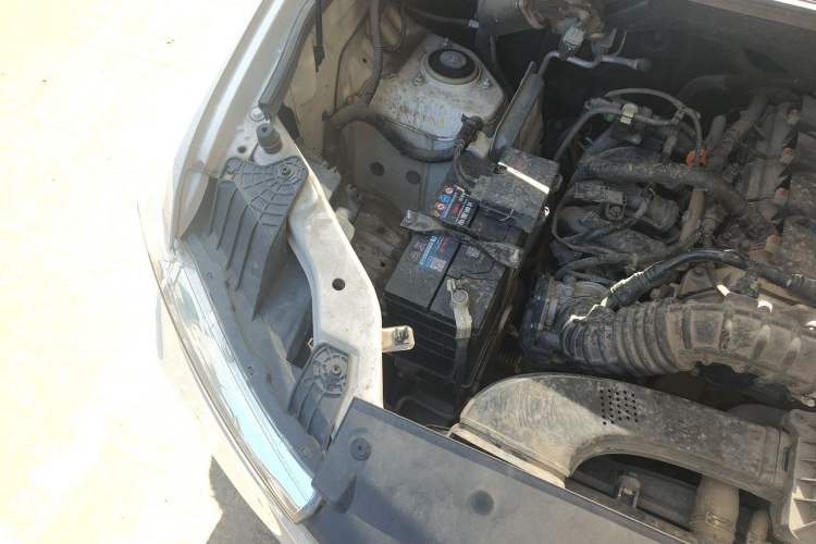 Used Wuling Hongguang 2021 1.5L Revised S Base Version with Electric Power Steering LAR Engine Bay Right