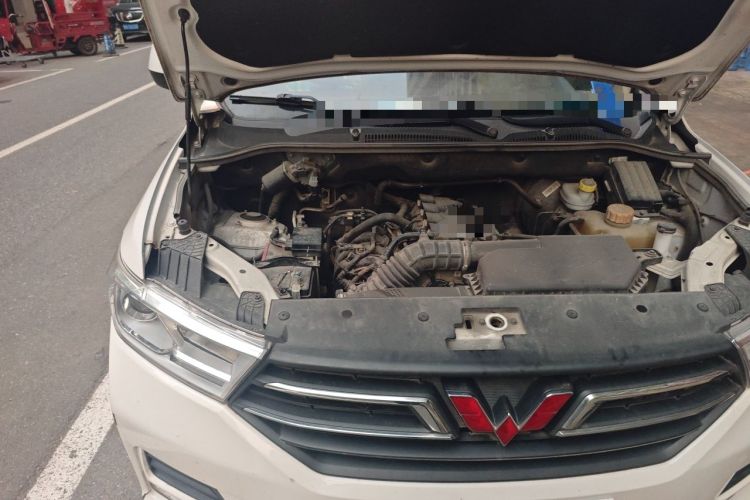 Used Wuling Hongguang 2021 1.5L Facelifted S Comfort Version with Electric Power Steering LAR Engine Bay Right