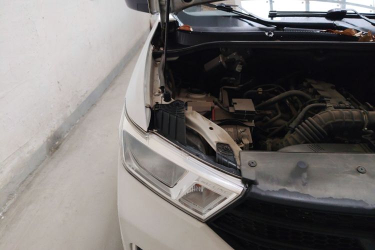 Used Wuling Hongguang 2021 1.5L Revised S Base Version with Electric Power Steering LAR Engine Bay Right