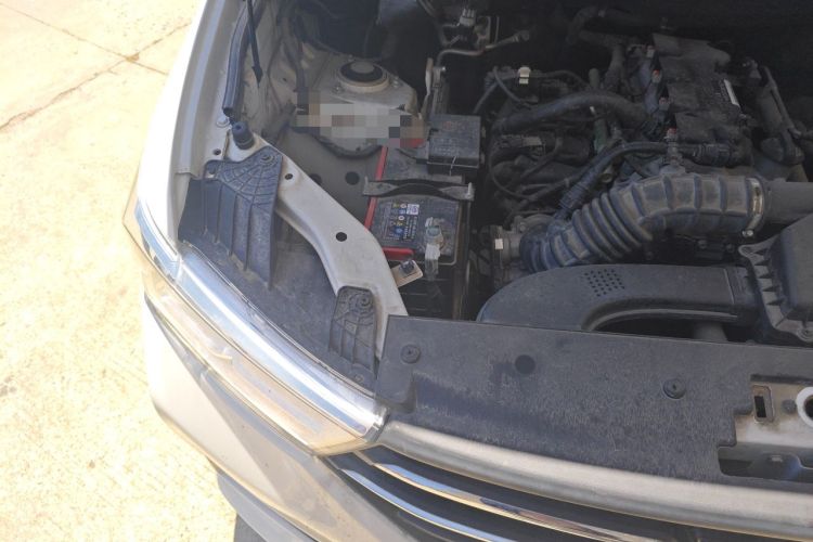 Used Wuling Hongguang 2021 1.5L Facelifted S Comfort Version with Electric Power Steering LAR Engine Bay Right