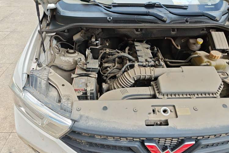 Used Wuling Hongguang 2021 1.5L Revised S Base Version with Electric Power Steering LAR Engine Bay Right