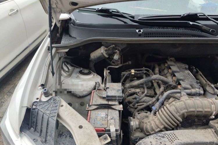 Used Wuling Hongguang 2021 1.5L Facelifted S Comfort Version with Electric Power Steering LAR Engine Bay Right