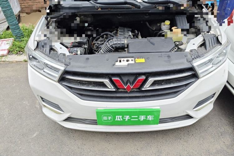 Used Wuling Hongguang 2021 1.5L Revised S Standard Version with Electric Power Steering LAR Engine Bay