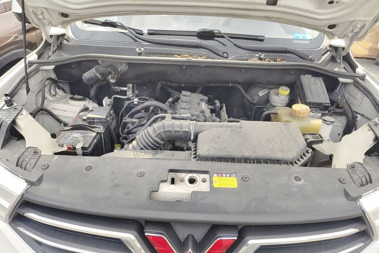 Used Wuling Hongguang 2021 1.5L Revised S Standard Version with Electric Power Steering LAR Engine Bay