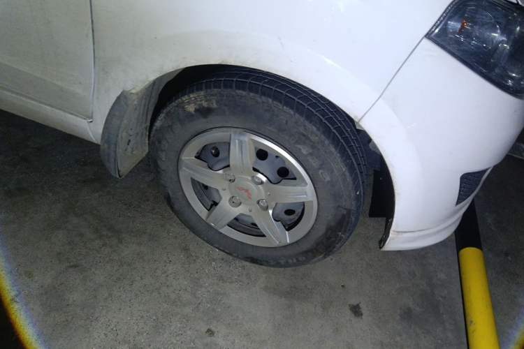 Used Wuling Hongguang 2021 1.5L Revised S Base Version with Electric Power Steering LAR Exterior 1