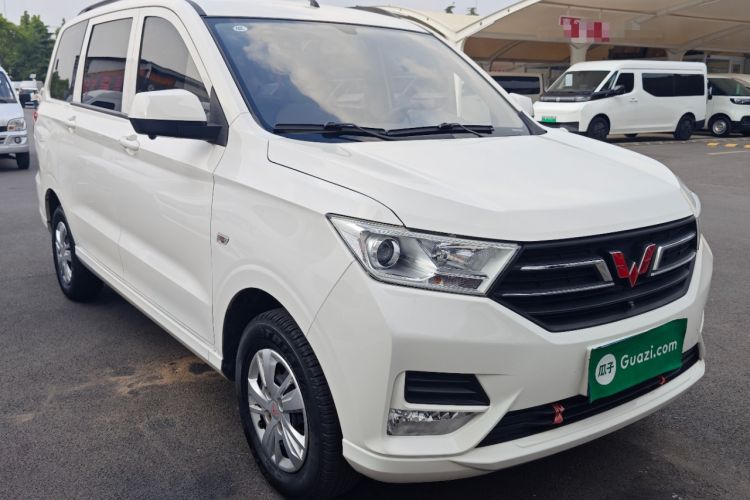 Used Wuling Hongguang 2021 1.5L Revised S Standard Version with Electric Power Steering LAR Exterior 1