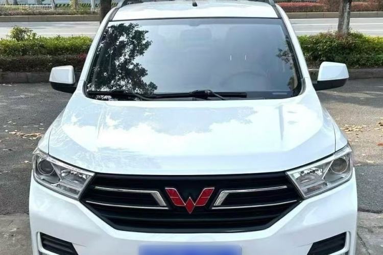 Used Wuling Hongguang 2021 1.5L S Comfort Edition LAR Exterior 1