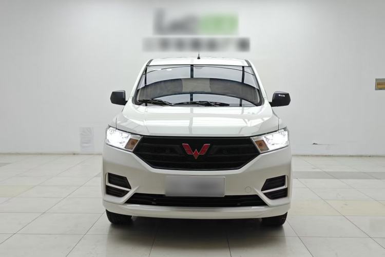 Used Wuling Hongguang 2021 1.5L Revised S Base Version with Electric Power Steering LAR Exterior 1