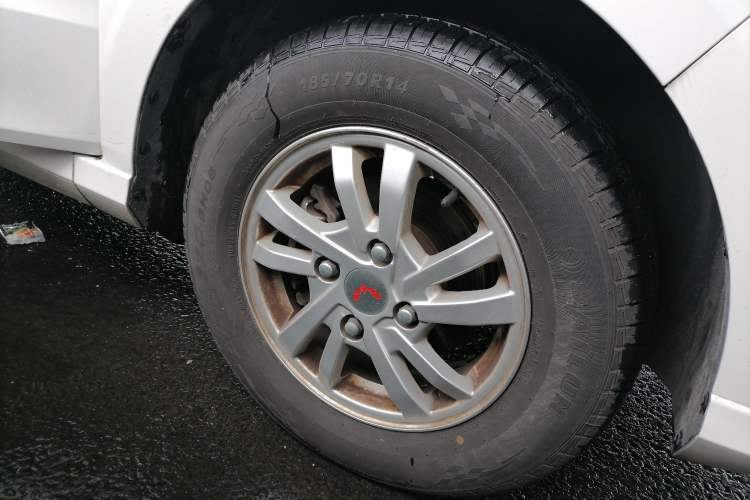 Used Wuling Hongguang 2021 1.5L Revised S Standard Version Hydraulic-Power-Assisted LAR Exterior 1