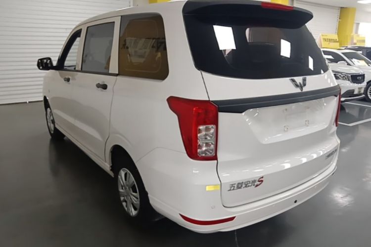 Used Wuling Hongguang 2021 1.5L Revised S Base Version Hydraulic Power Steering LAR Exterior 2