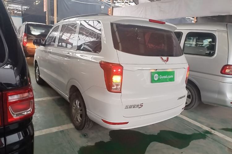 Used Wuling Hongguang 2021 1.5L Revised S Standard Version Hydraulic-Power-Assisted LAR Exterior 2